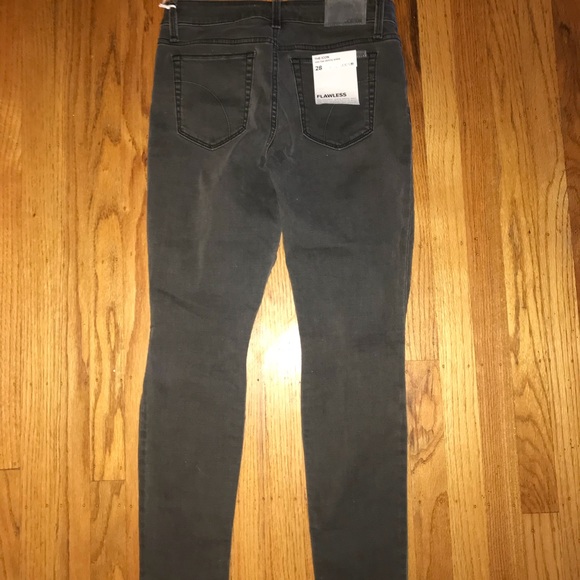 Joe’s ripped jeans - Picture 3 of 5